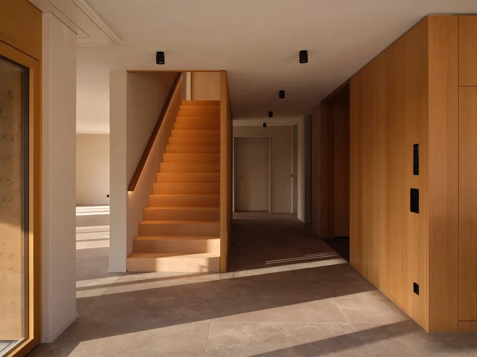 Spacious living, stylish life – Exclusive 5½-room duplex apartment in Langenthal – photo 3 of 6