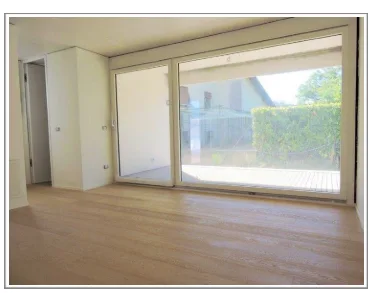 Moderne Haus in Riva San Vitale zwischen See und Bergen in ruhiger und sonniger Lage – Foto 5 von 14