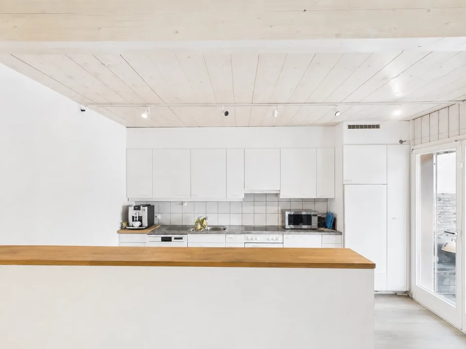 Maison située au calme près de la Töss avec une offre d'espace généreuse. – photo 3 sur 9