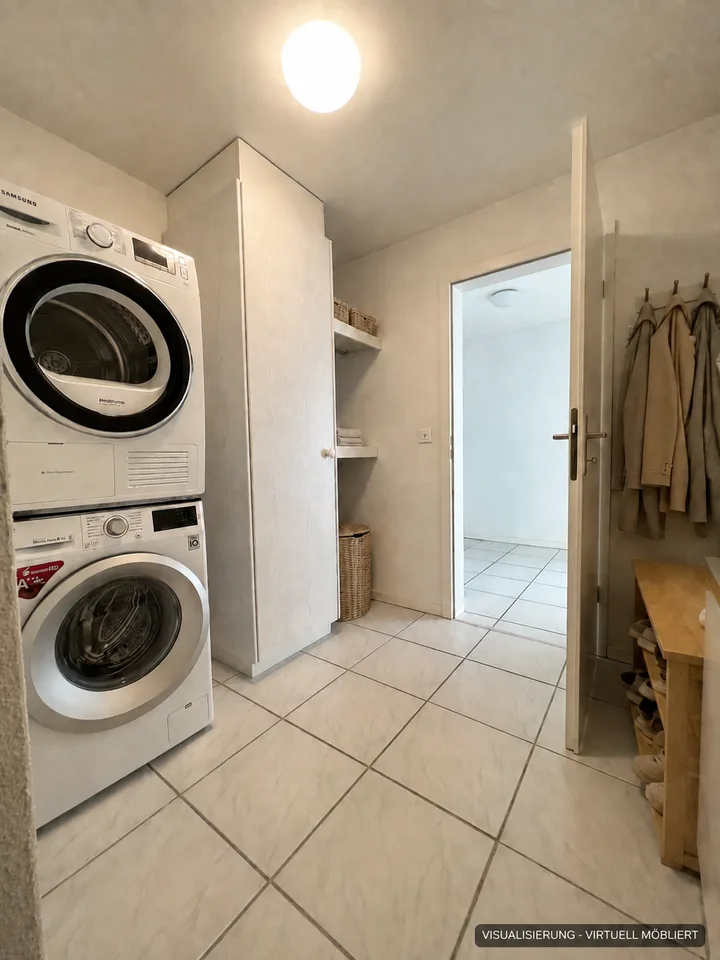 Appartement pour personnes âgées - Appartement de 3,5 pièces lumineux avec balcon orienté sud-ouest dans le centre du village près du marché Menzo