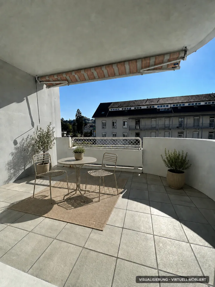 Appartement pour personnes âgées - Appartement de 3,5 pièces lumineux avec balcon orienté sud-ouest dans le centre du village près du marché Menzo
