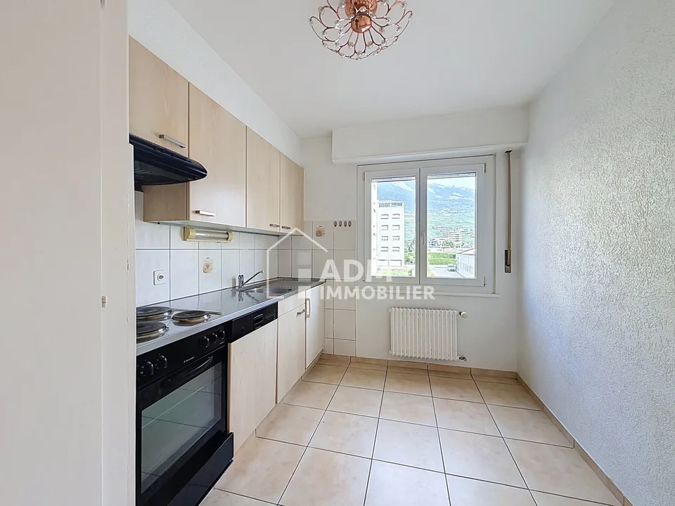 Appartement de 3.5 pièces avec deux places de parc