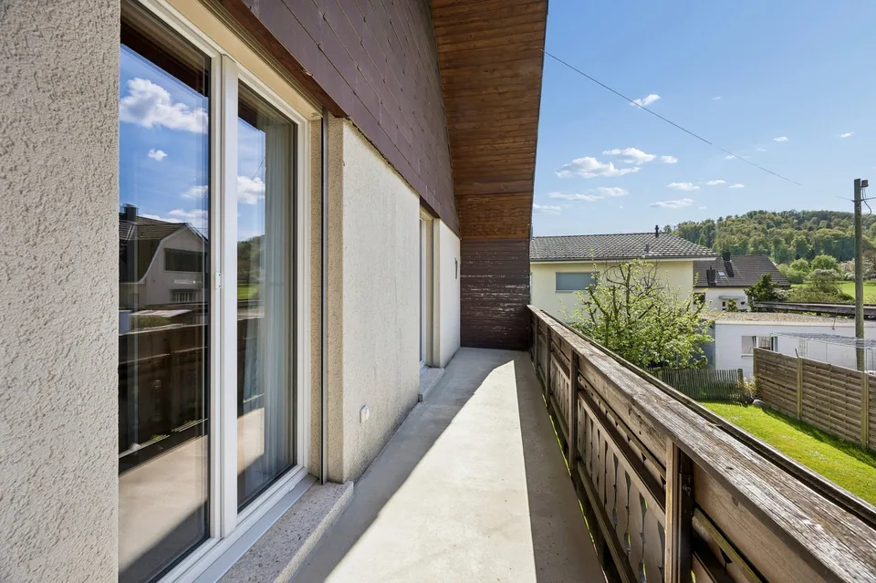 Freistehendes EFH mit 6.5 Zimmer und viel Umschwung – Foto 9 von 13