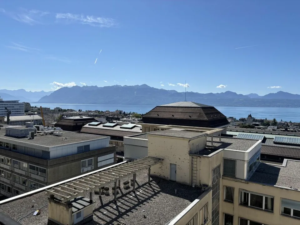 Büro von 116 m2 mit Seeblick, zwei Schritte vom Bahnhof entfernt – Foto 5 von 5