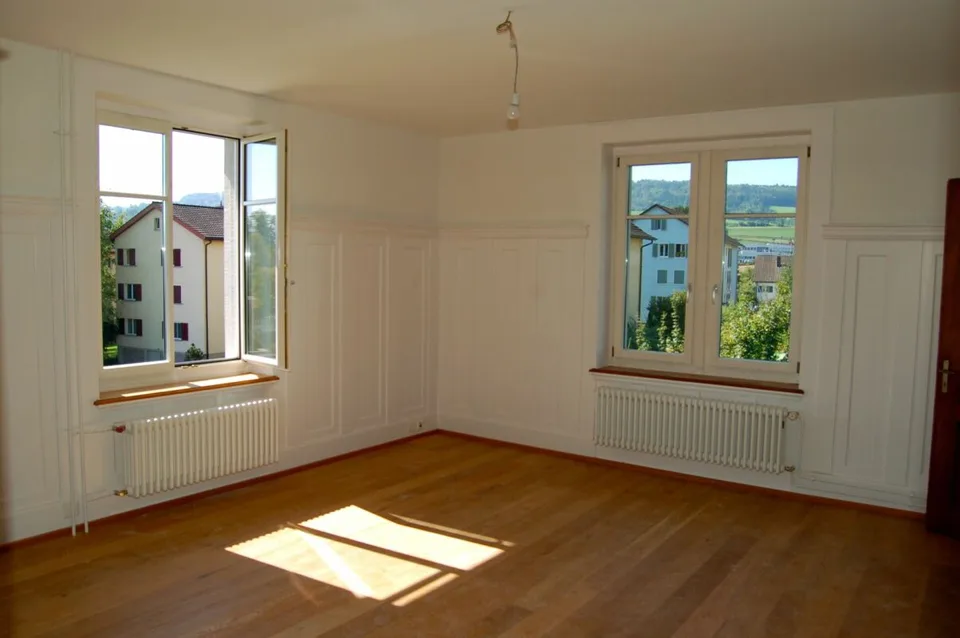 Bel appartement de 4,5 pièces dans un immeuble ancien