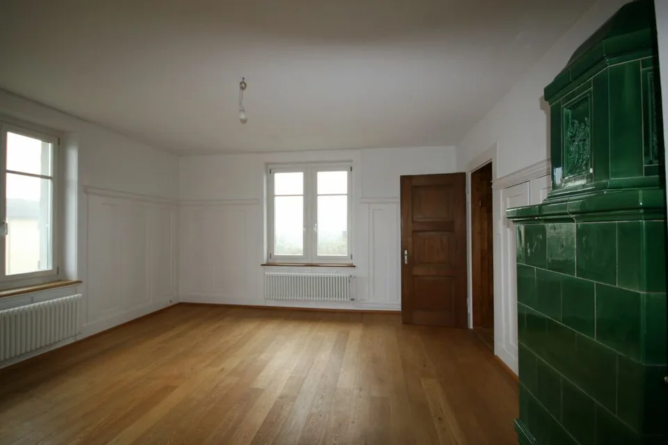 Bel appartement de 4,5 pièces dans un immeuble ancien