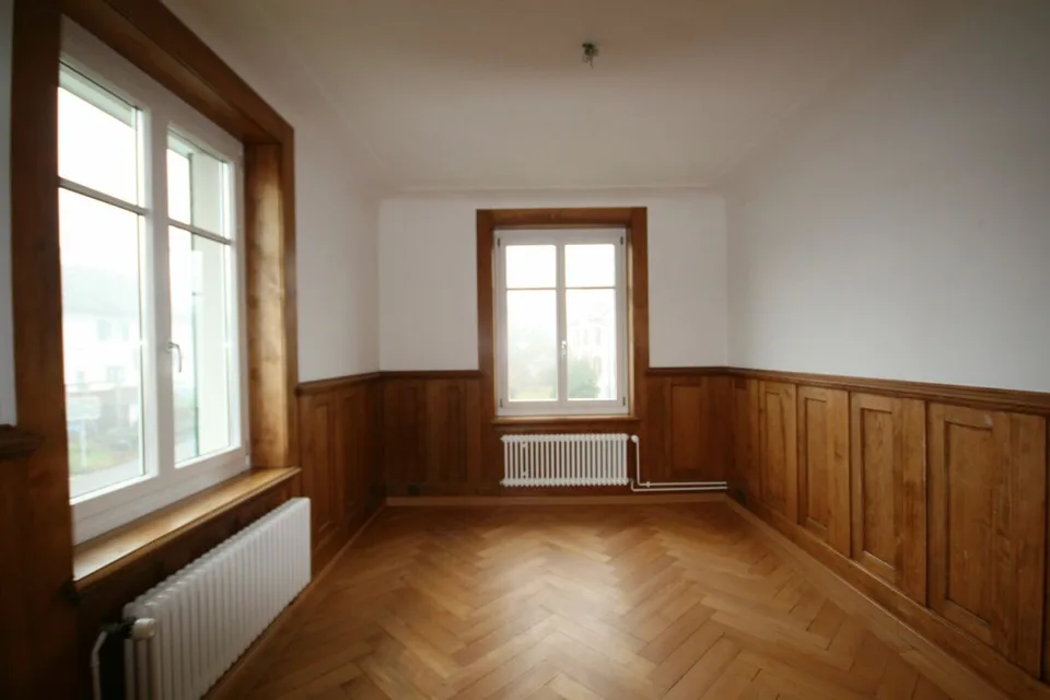 Bel appartement de 4,5 pièces dans un immeuble ancien