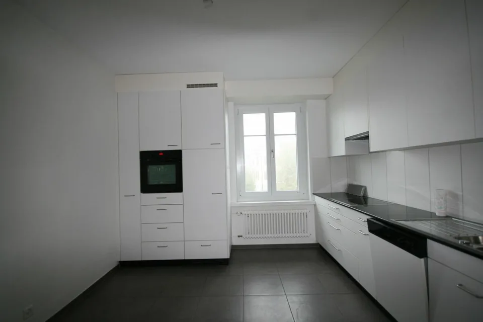 Bel appartement de 4,5 pièces dans un immeuble ancien