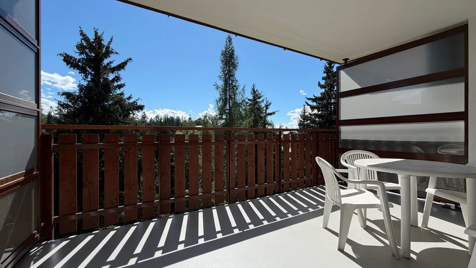 Appartement 3 pièces au centre de Crans avec un grand balcon – foto 7 di 9