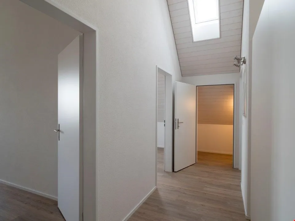 3.5 Zimmerwohnung mit 120 m2 Balkon Richtung Süden