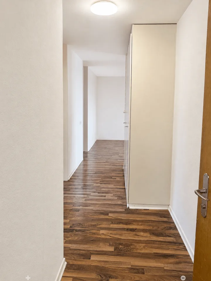 Helle 3.5-Zimmer-Wohnung mit Balkon in Biel – sofort verfügbar! – Foto 5 von 7