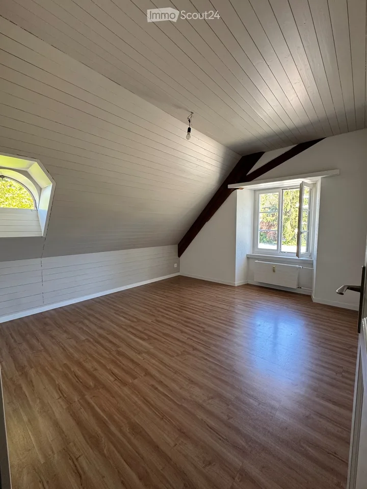 Appartement 2.5 pièces entretenu dans un quartier calme à Gachnang – disponible immédiatement !