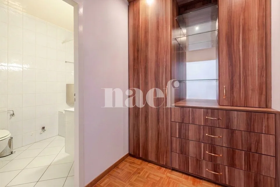 Charmilles: Grande monolocale con cucina separata – foto 22 di 22
