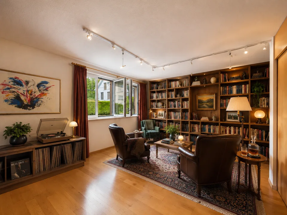 Grosser Garten zur Alleinnutzung, 250 m² Terrasse und flexible Raumaufteilung (4.5 - 5.5 Zimmer)