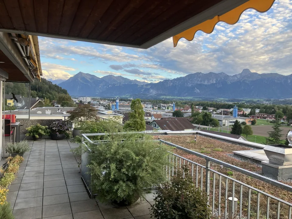 Vivere con vista panoramica su Heimberg!