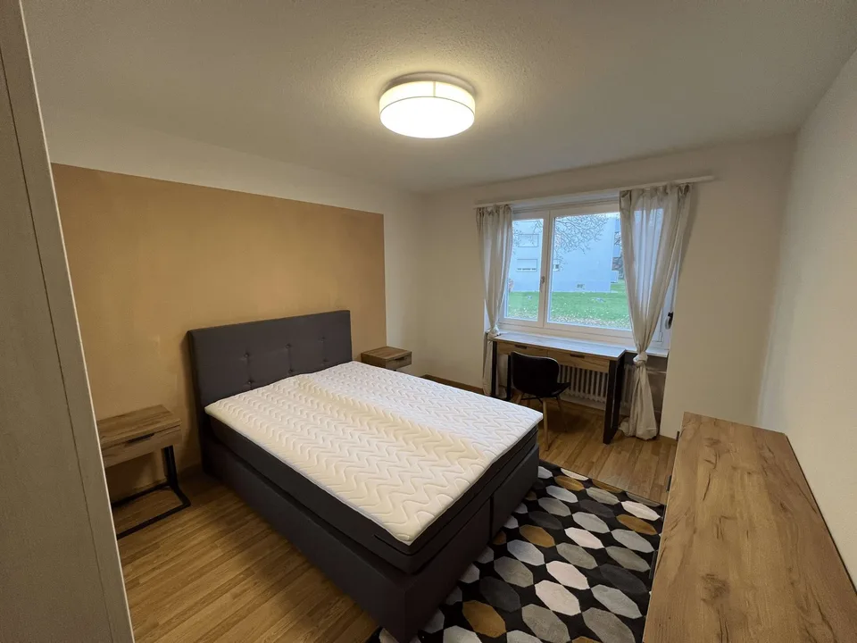 Furnished room in modernised apartment in a top location – Foto 7 von 14