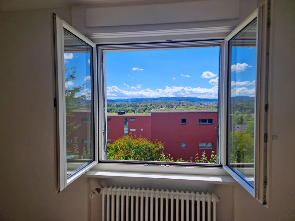 Ampia casa unifamiliare di 6 locali con molta privacy e vista panoramica a Biberstein