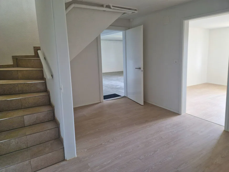 Ampia casa unifamiliare di 6 locali con molta privacy e vista panoramica a Biberstein