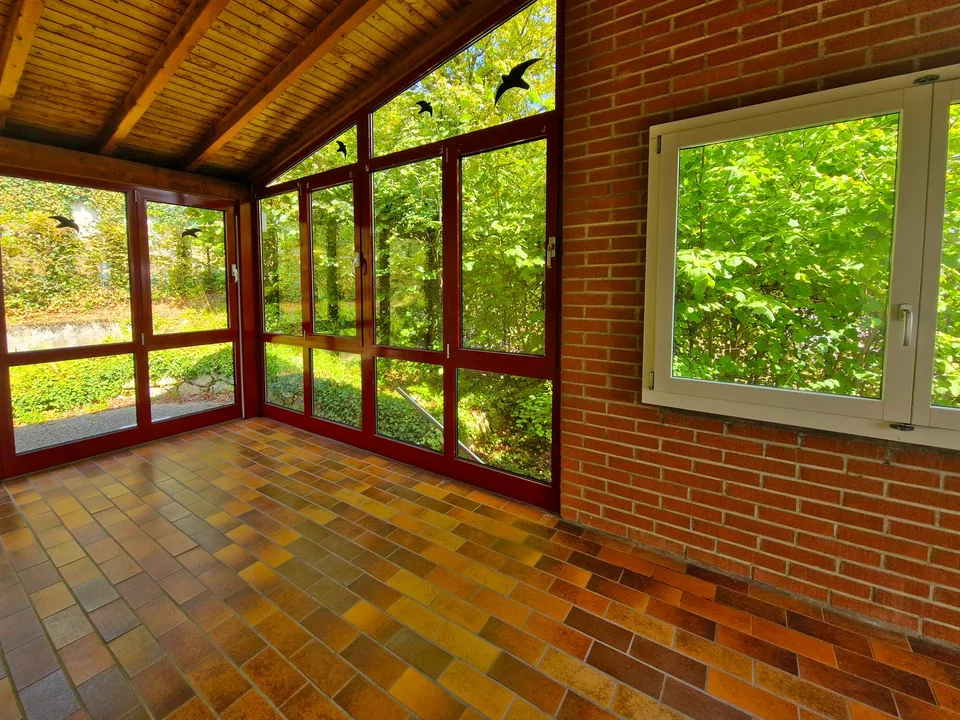 Ampia casa unifamiliare di 6 locali con molta privacy e vista panoramica a Biberstein