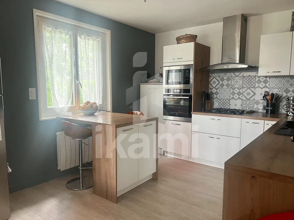 Maison de plain-pied avec 3 chambres sur un terrain de 3600m2 – photo 6 sur 13