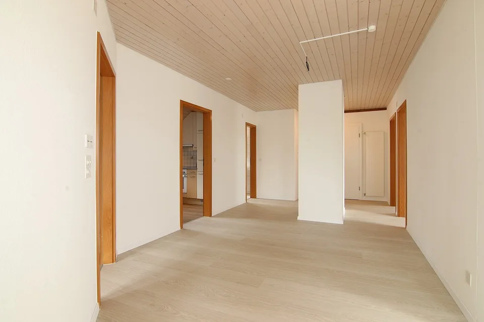 Gepflegte 4-Zimmer-Dachwohnung – Foto 3 von 12