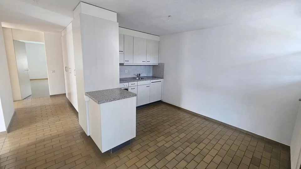 Befristete 4-Zimmer-Wohnung per sofort zu vermieten – Foto 3 von 8