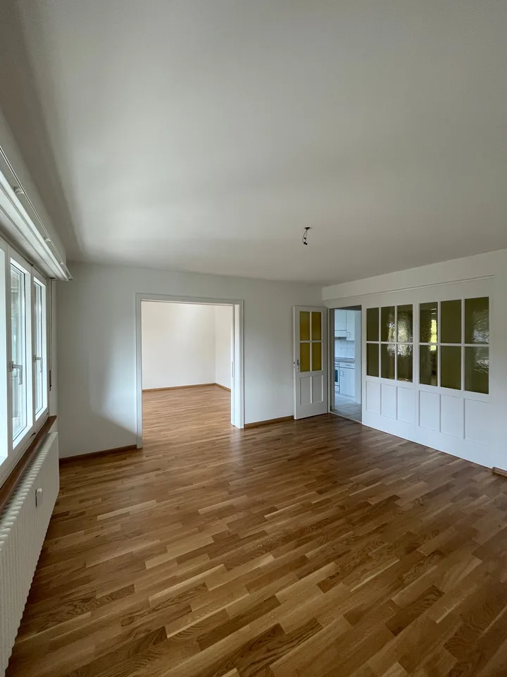 Helle 3-Zimmerwohnung mit Balkon in Münchenstein sofort ver... – Foto 5 von 18