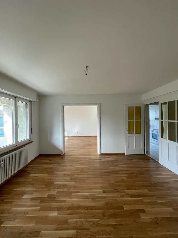 Helle 3-Zimmerwohnung mit Balkon in Münchenstein sofort ver... – Foto 6 von 18