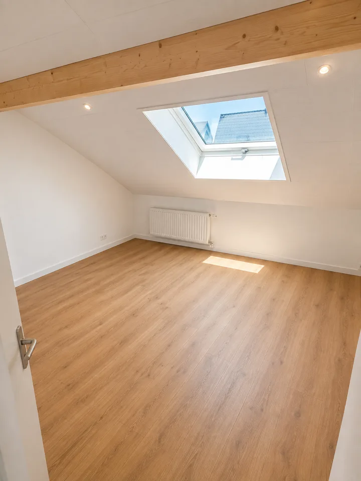 Erstvermietung nach Kernsanierung – 3.5-Zimmer-Wohnung in der Stadt Solothurn – Foto 3 von 6