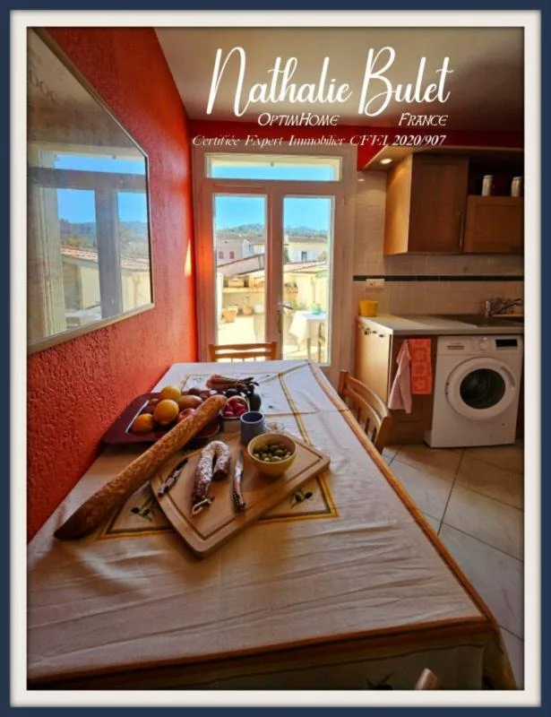 Appartement T3 mit Terrasse in Saint-Chinian - Stadtzentrum, Südfrankreich – Foto 5 von 9