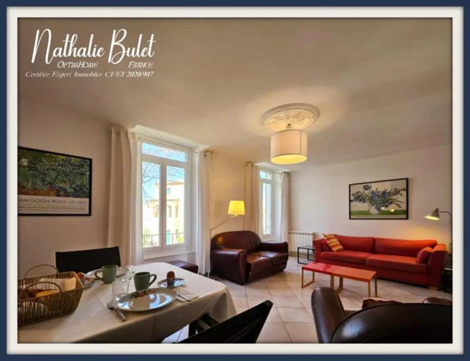 Appartement T3 mit Terrasse in Saint-Chinian - Stadtzentrum, Südfrankreich – Foto 3 von 9