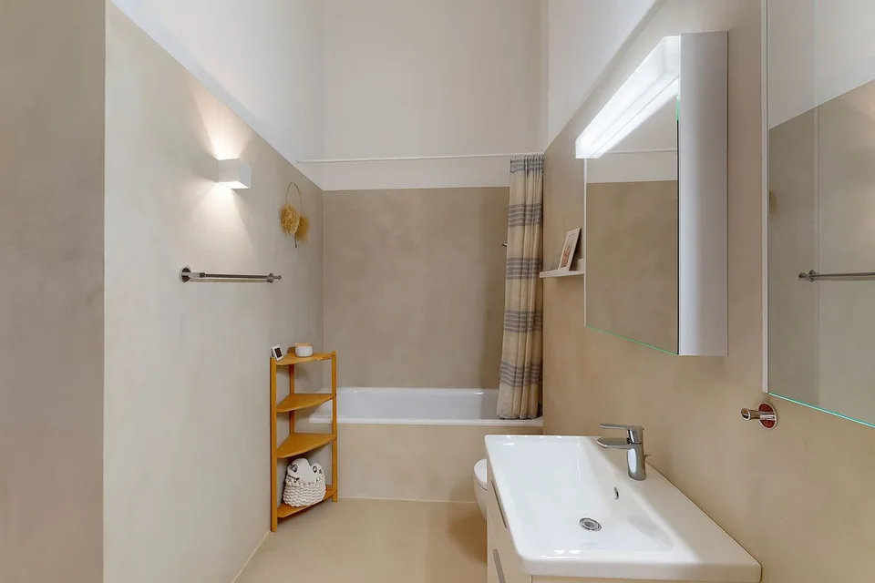 Appartement spacieux 4.5 pièces en mansarde avec terrasse de 18 m²