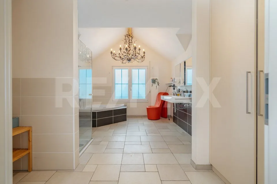 Exklusives 9.5 Zimmer Einfamilienhaus in Schlattingen, TG – photo 13 sur 13