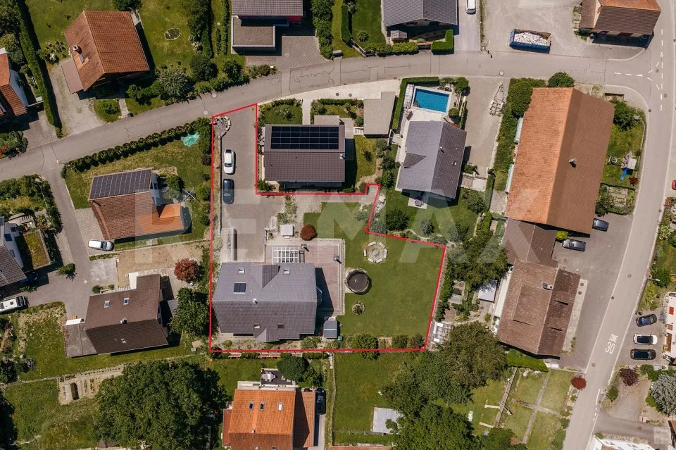 Exklusives 9.5 Zimmer Einfamilienhaus in Schlattingen, TG – photo 5 sur 13