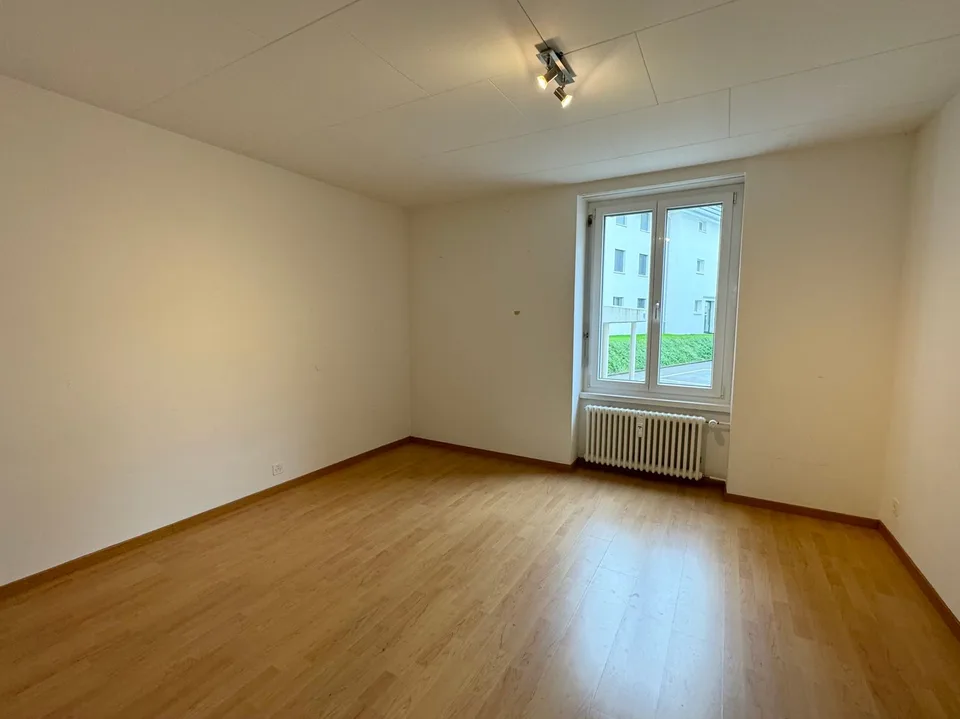 Helle 3.5-Zimmer-Wohnung mit Balkon in Arbon – Foto 4 von 7