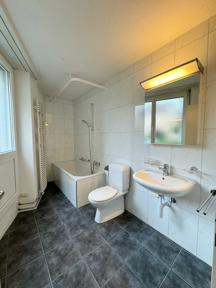 Helle 3.5-Zimmer-Wohnung mit Balkon in Arbon – Foto 7 von 7
