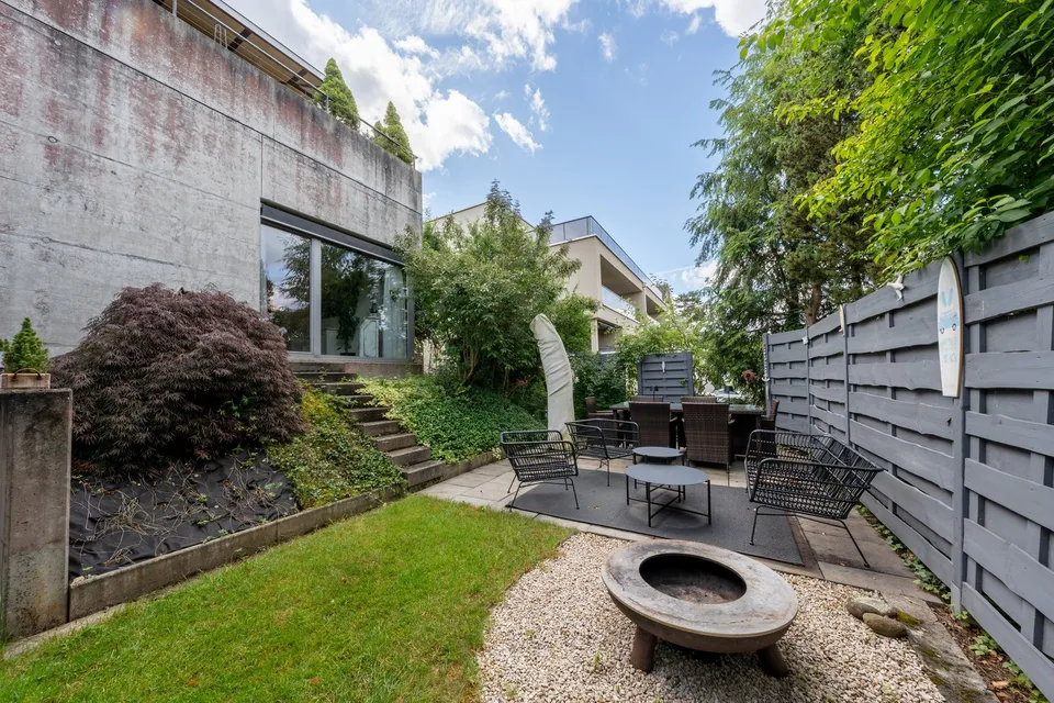 Casa bifamiliare rappresentativa con vista panoramica – foto 7 di 8