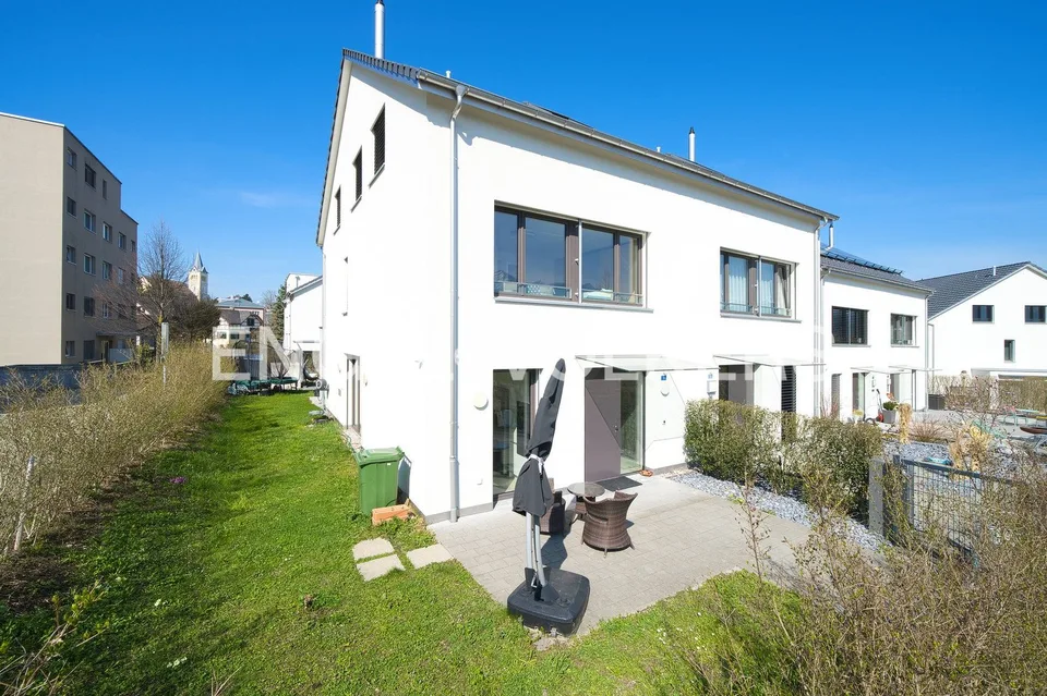 Modernes Zuhause mit Garten - viel RAUM, viel LICHT, viel SONNE – Foto 7 von 7