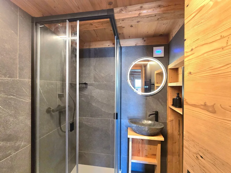 Prächtige renovierte Scheune in Mase mit Terrassen, Aussicht und Parkplatz (Val d'Hérens) – Foto 17 von 22
