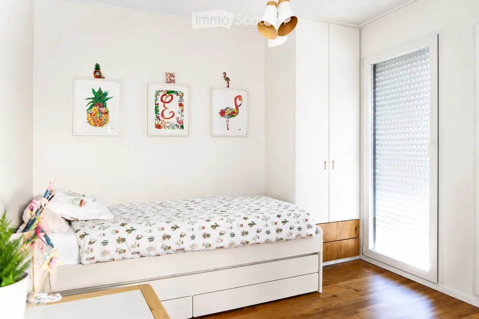 St-Sulpice – Appartamento luminoso di 70m2 con veranda, grande terrazza e accesso al giardino