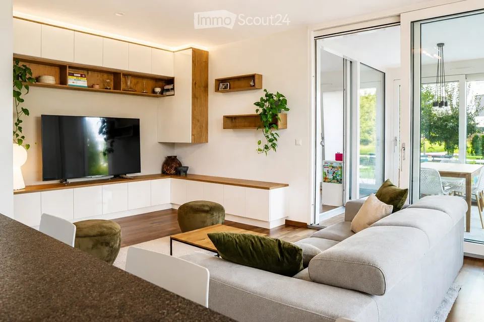 St-Sulpice – Appartamento luminoso di 70m2 con veranda, grande terrazza e accesso al giardino
