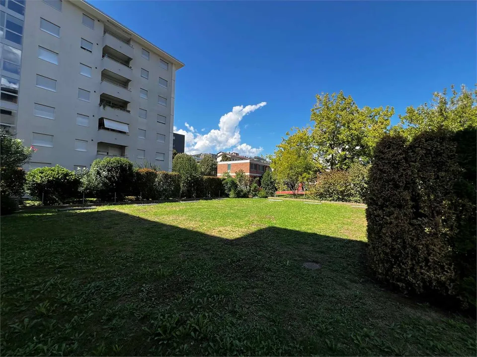 Rif. 2705 Lugano - Elegantes 3.5-Zimmer-Wohnung mit Terrasse nur wenige Schritte entfernt – Foto 10 von 10