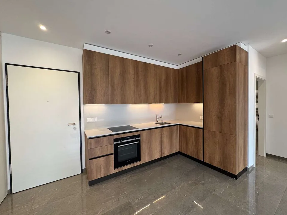 Moderne 2.5 Wohnung – photo 6 of 13