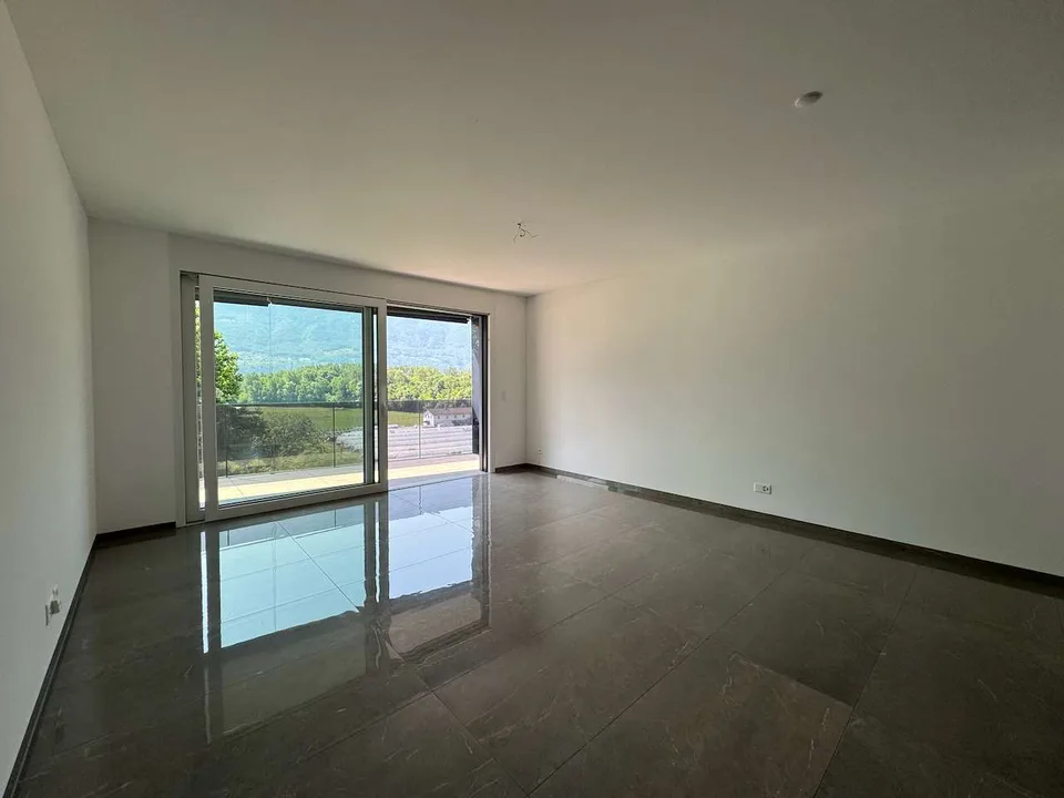 Moderne 2.5 Wohnung – photo 4 of 13