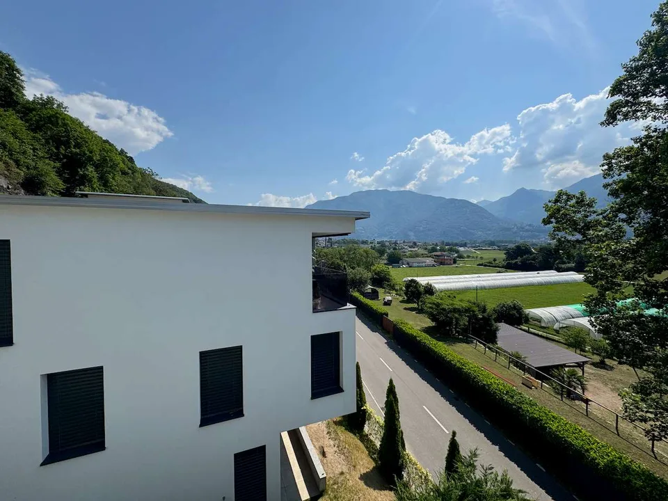 Moderne 2.5 Wohnung – photo 11 of 13