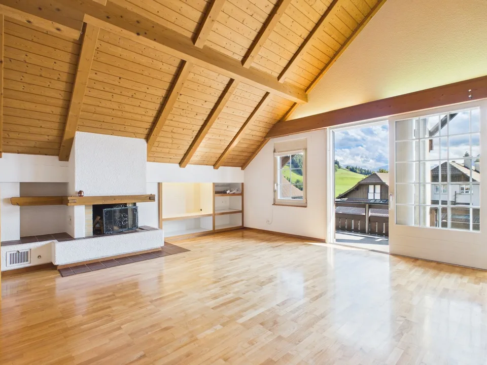 3,5 Zimmer Dachwohnung mit Bergsicht und Raumhöhe – Foto 13 von 21