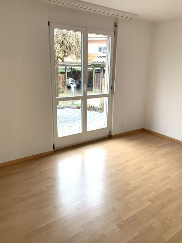 Appartement 4 pièces et demi au rez-de-chaussée