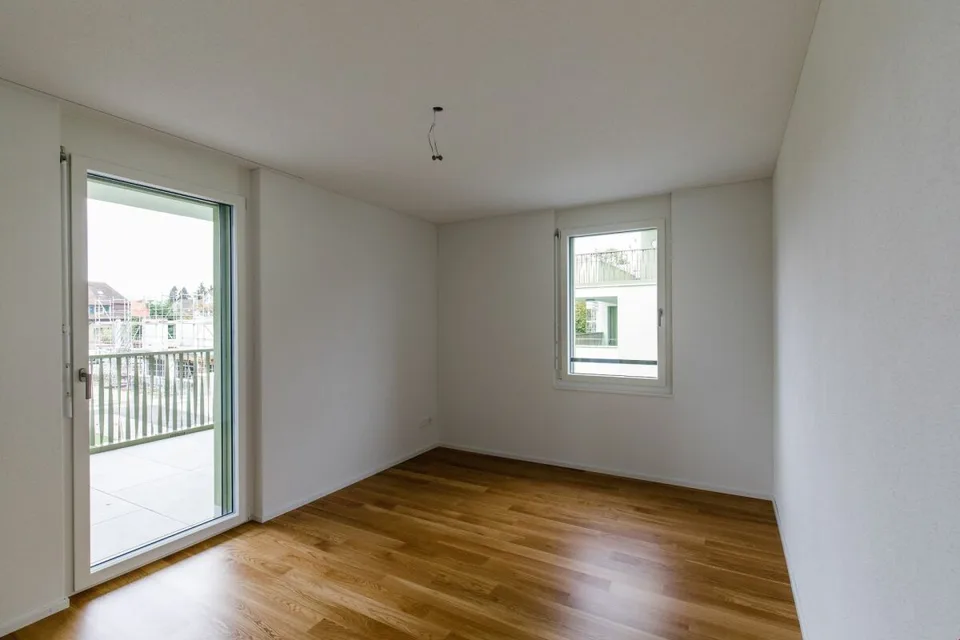 Top 3 1/2-Zimmerwohnung im 1. OG in der Überbauung Blumenau – Foto 5 von 11