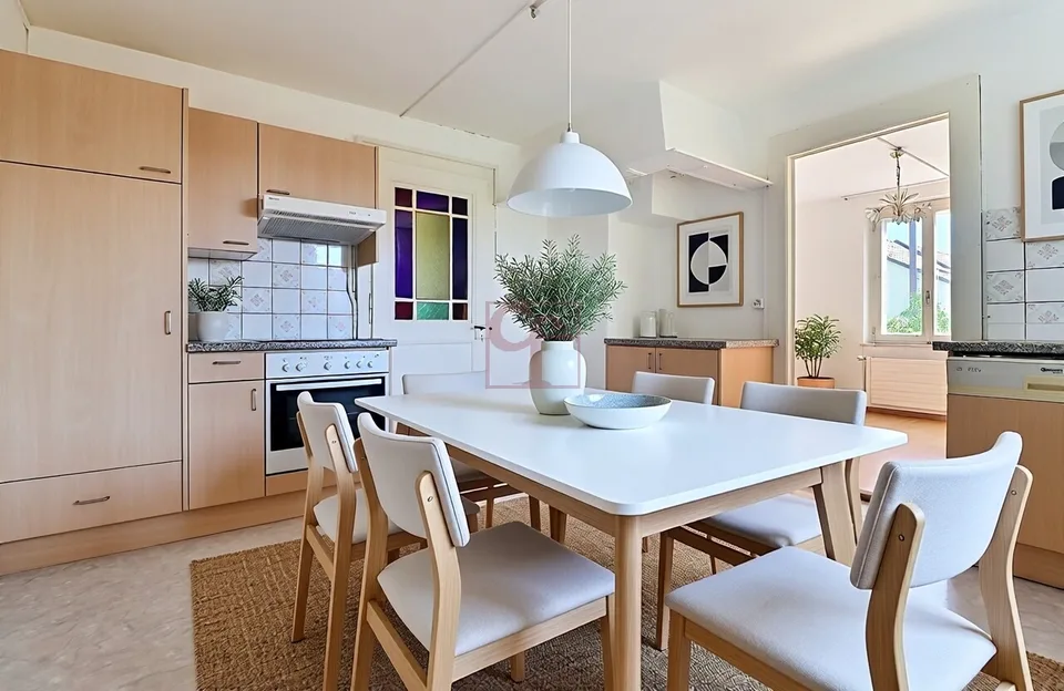 Maison familiale au coeur du village composée de 2 appartements – photo 9 sur 13