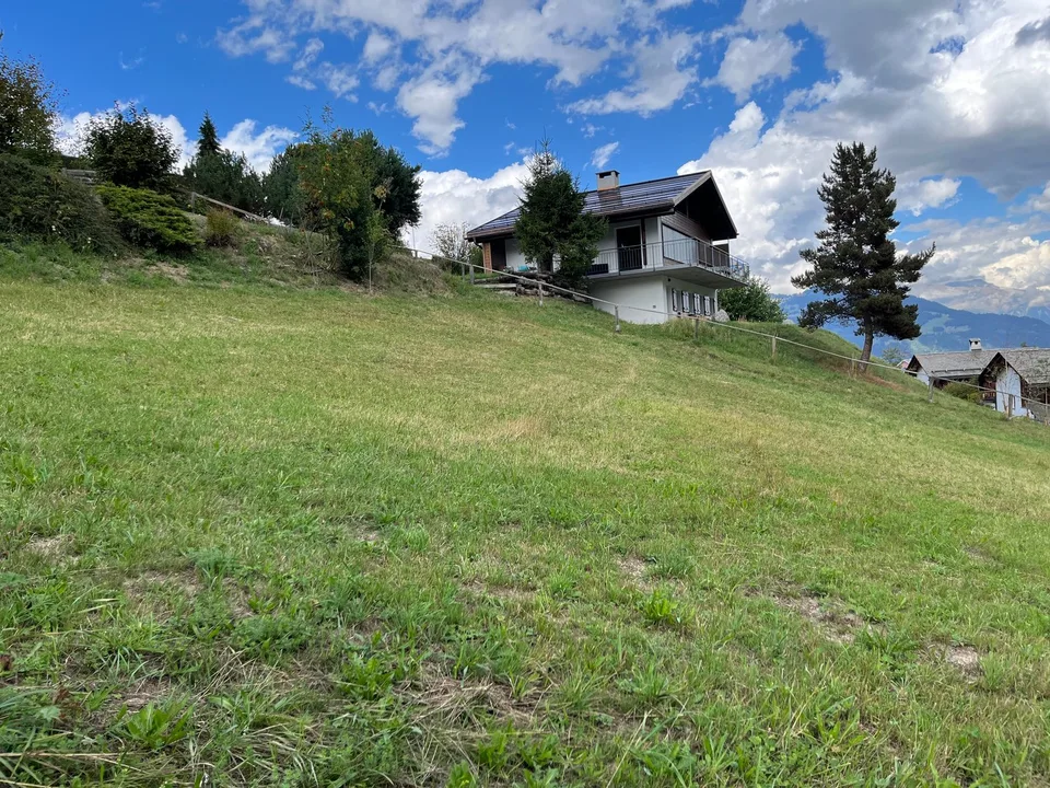 Baulandparzelle in Obersaxen (Erstwohnsitz) – Foto 4 von 8